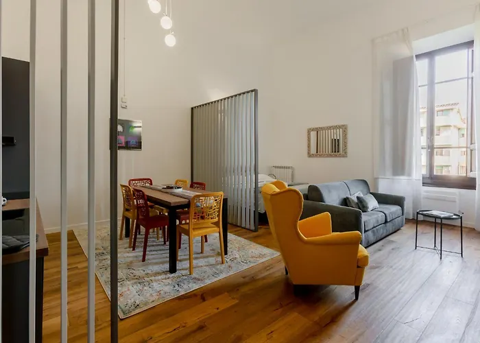 Guesthost - Giardino Della Fortezza Chic Apartamento *